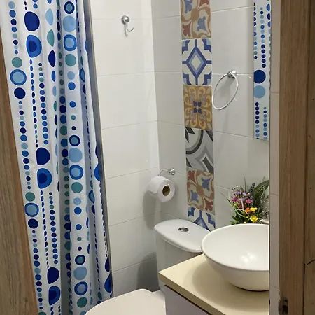 Apartamento Familiar En *